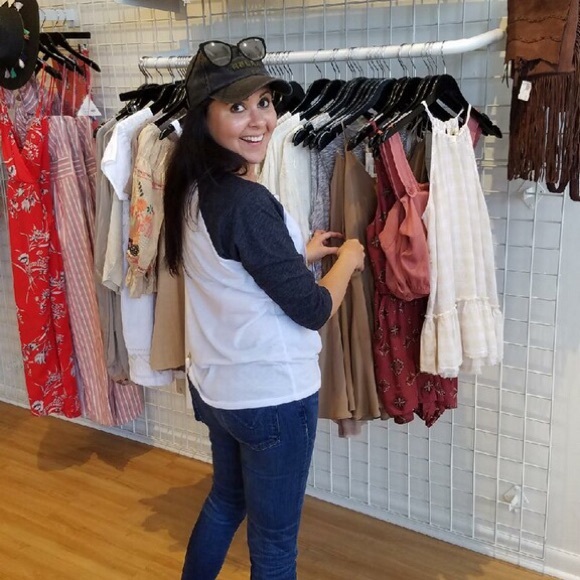 Meet your Posher, Bella - Picture 4 of 4